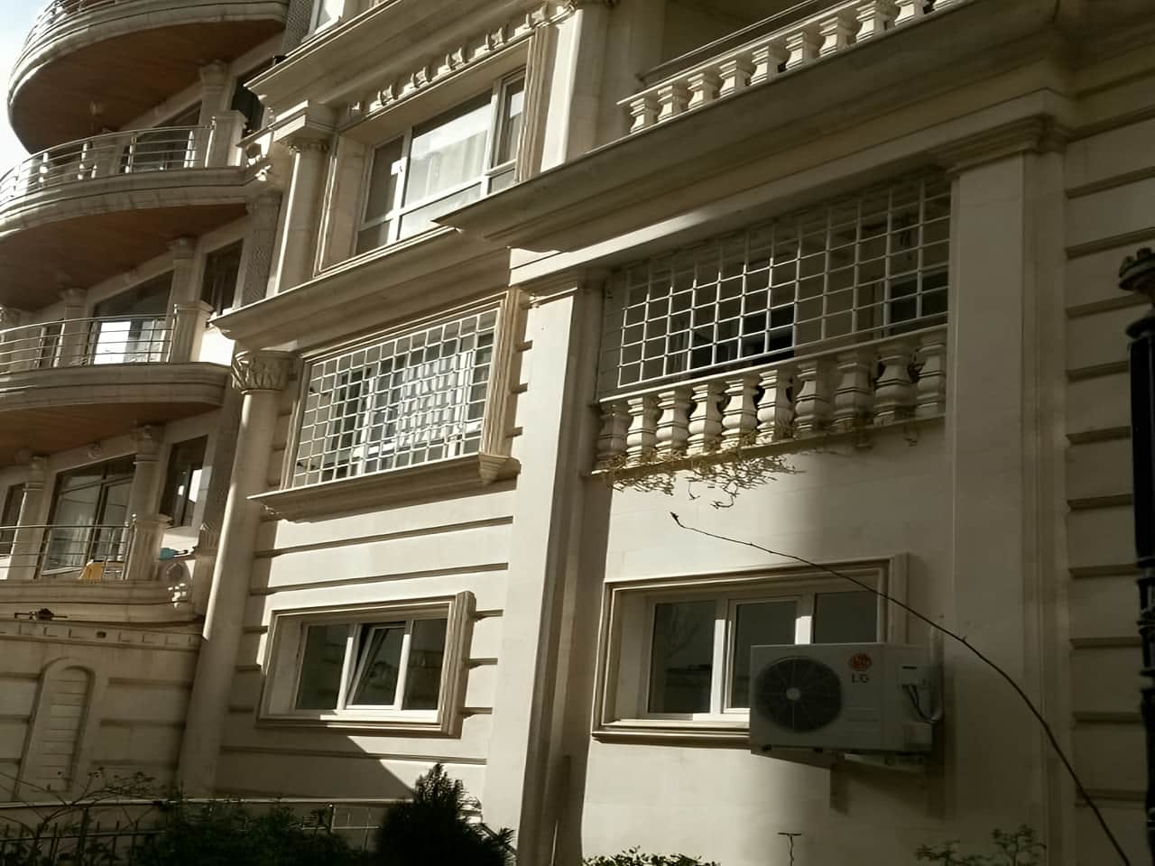 آشنایی با حفاظ پنجره آهنی آشنایی با حفاظ پنجره آهنی