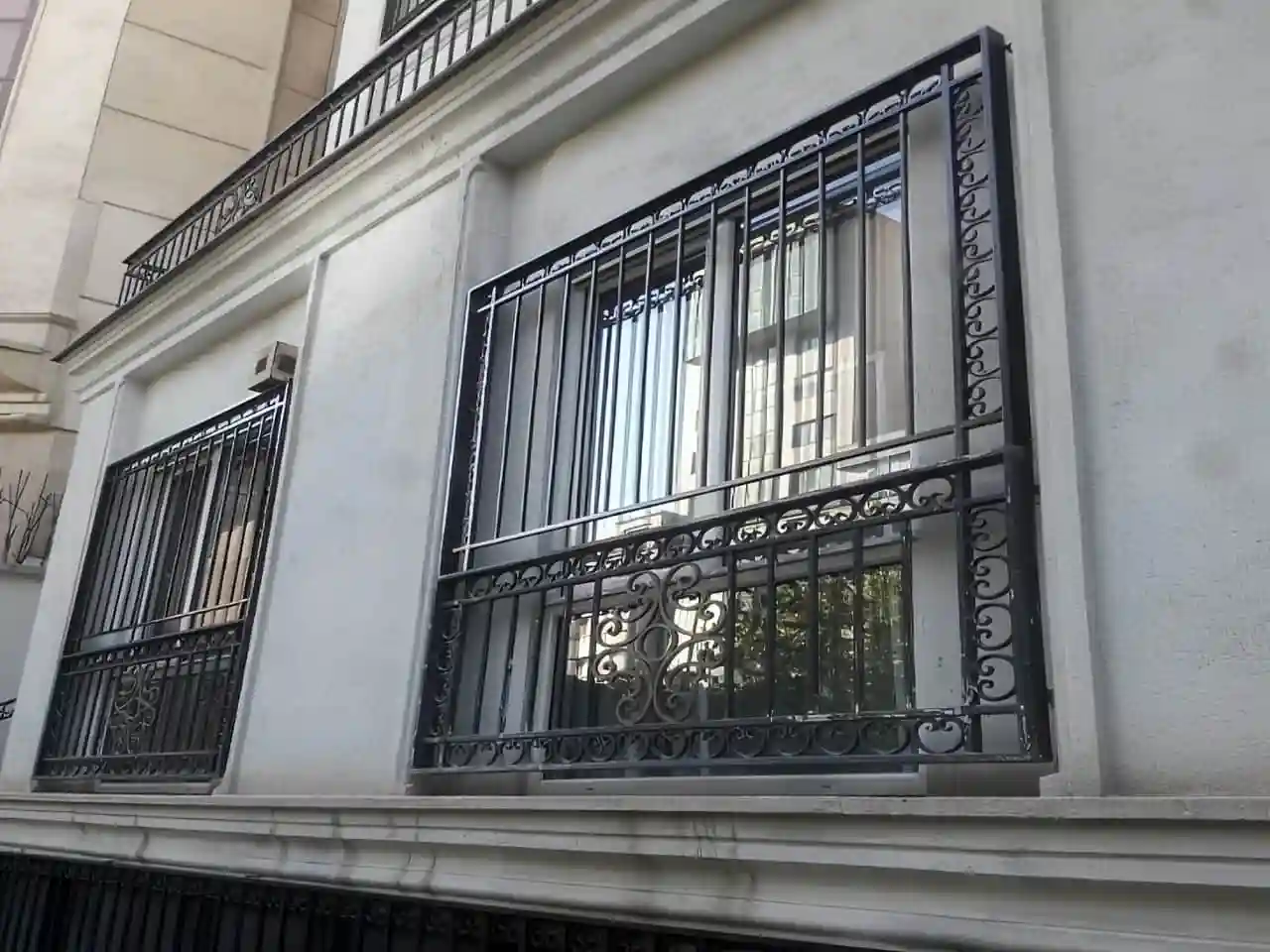 کاربرد حفاظ پنجره فرفورژه کاربرد حفاظ پنجره فرفورژه