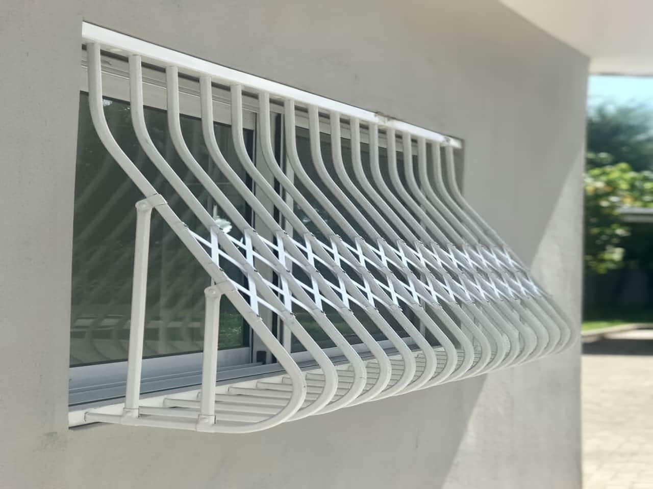زیباترین طرح های حفاظ پنجره فرفورژه زیباترین طرح های حفاظ پنجره فرفورژه