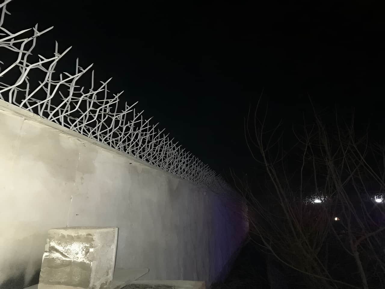 تفاوت حفاظ شاخ گوزنی با دیگر نرده ها