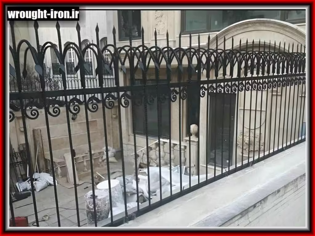 حفاظ دیوار سرنیزهای و ویژگیهای آن حفاظ دیوار سرنیزهای و ویژگیهای آن