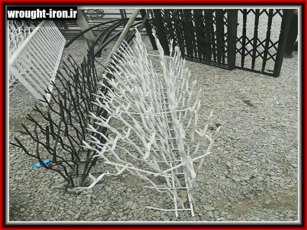 ویژگیهای حفاظ دیوار شاخ گوزنی ویژگیهای حفاظ دیوار شاخ گوزنی