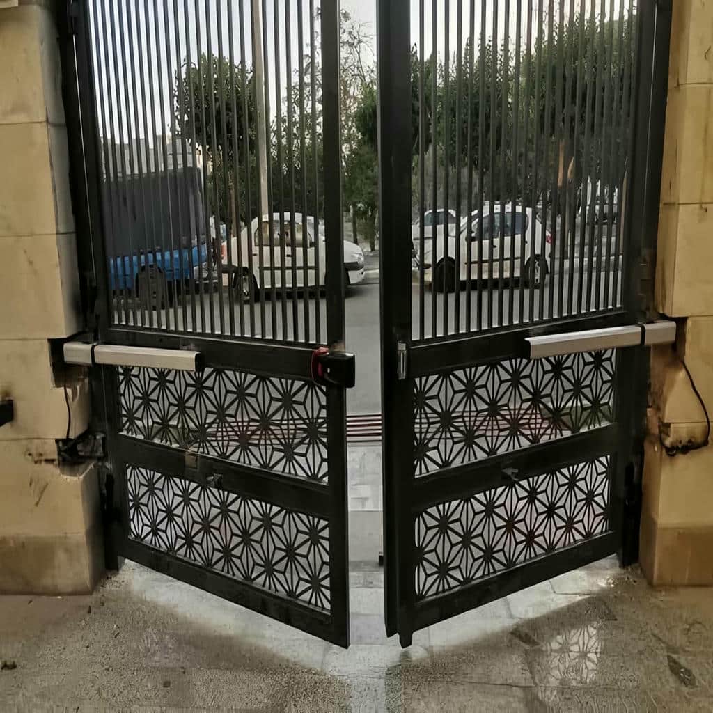 نصب، نگهداری و قیمت جک درب پارکینگ