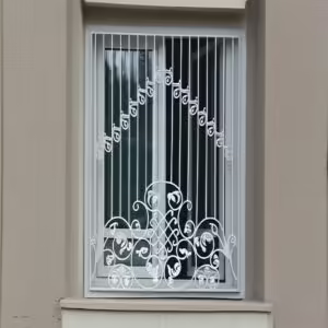 حفاظ پنجره بهار با طراحی هنرمندانه حفاظ پنجره بهار با طراحی هنرمندانه