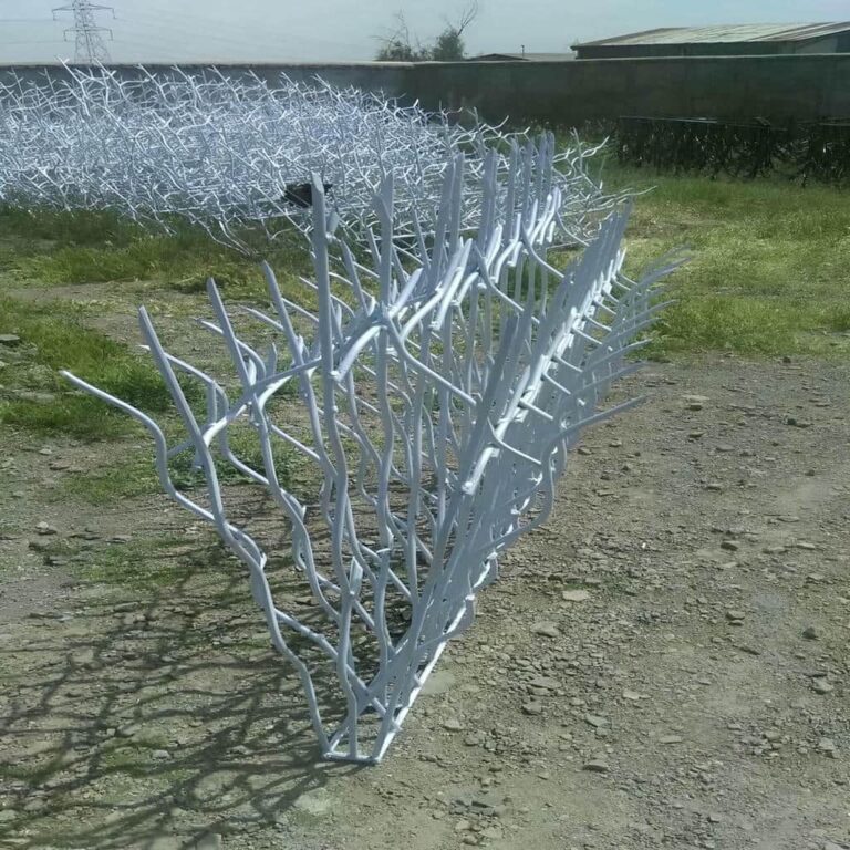 ساخت حفاظ شاخ گوزنی روی دیوار آپارتمانی و ویلا