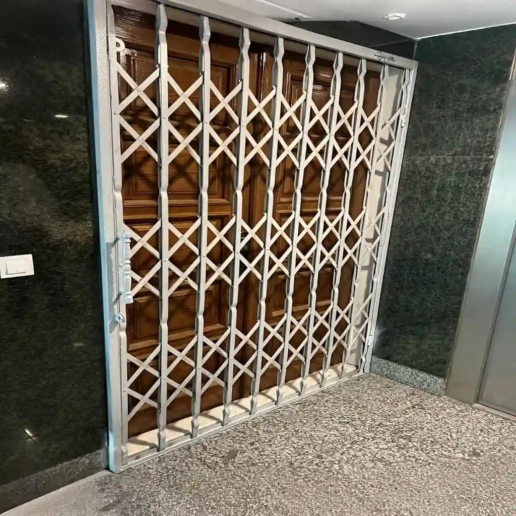 حفاظ آکاردئونی 3 گل تسمه 2.5 سانتی متر تولید