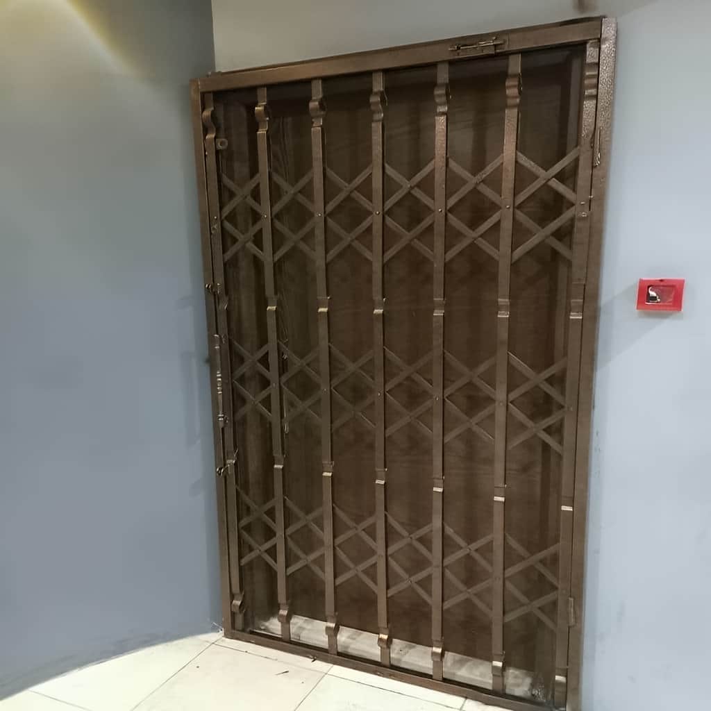 حفاظ آکاردئونی 3 گل تسمه 2.5 سانتی متر خرید