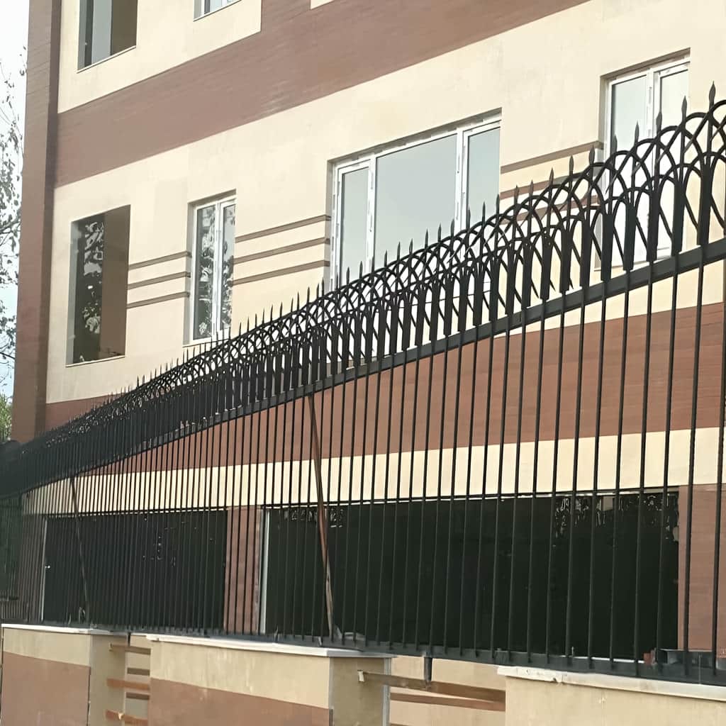 خرید حفاظ سرنیزه ای دیواری