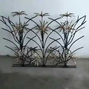 حفاظ نخل مرداب دیواری با طراحی طبیعی