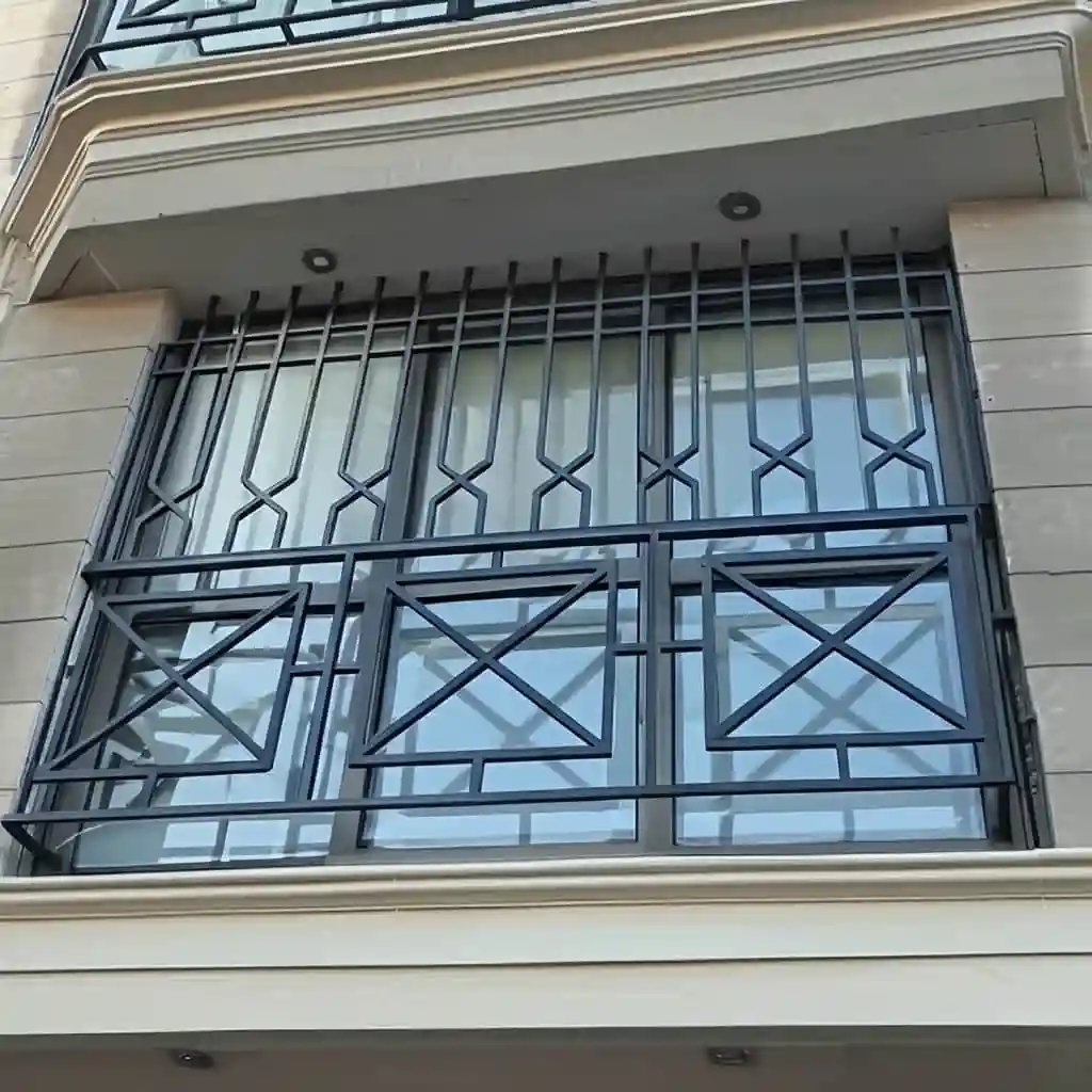 حفاظ پنجره هندسی مدرن سفارش آنلاین