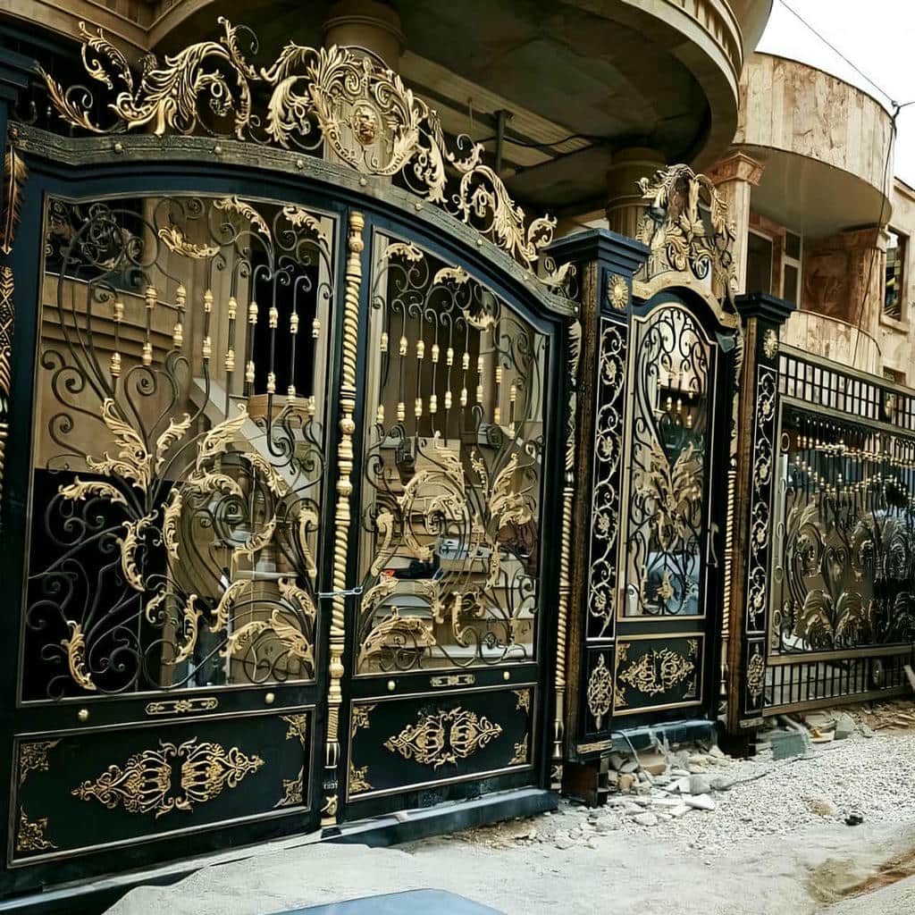 فروش درب آهنی ویلا طرح فرفورژه