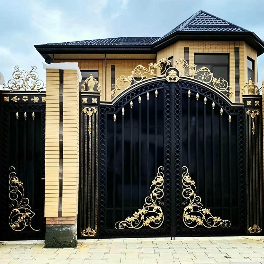 نصب درب فرفورژه فلزی هماهنگ با نما