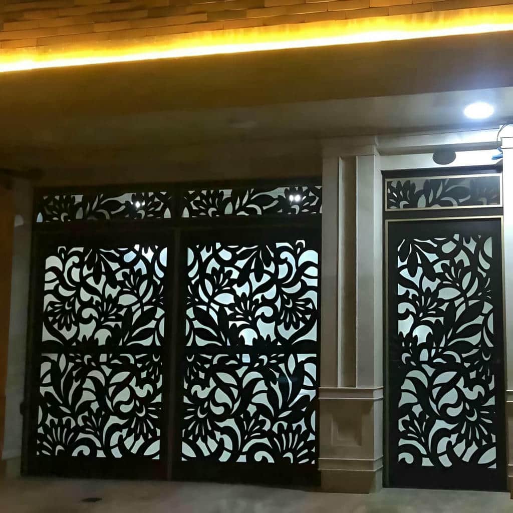 درب حیاط آهنی دولنگه ماشین رو