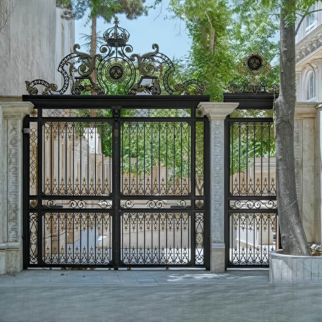 خرید درب فلزی ورسای کلاسیک لوکس