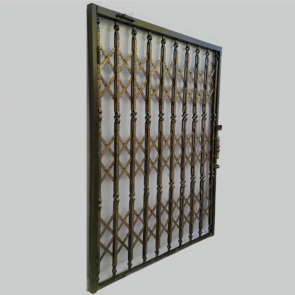نصب حفاظ آکاردئونی سه گل در رشت