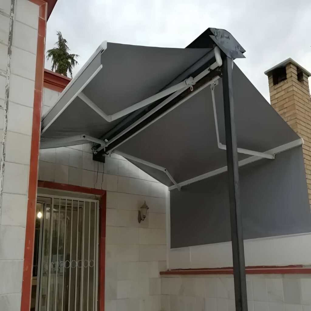 نصب سایبان برقی بازویی ضد UV در بندر دیلم