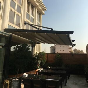 سایبان برقی بازویی اتوماتیک در فیروزکوه