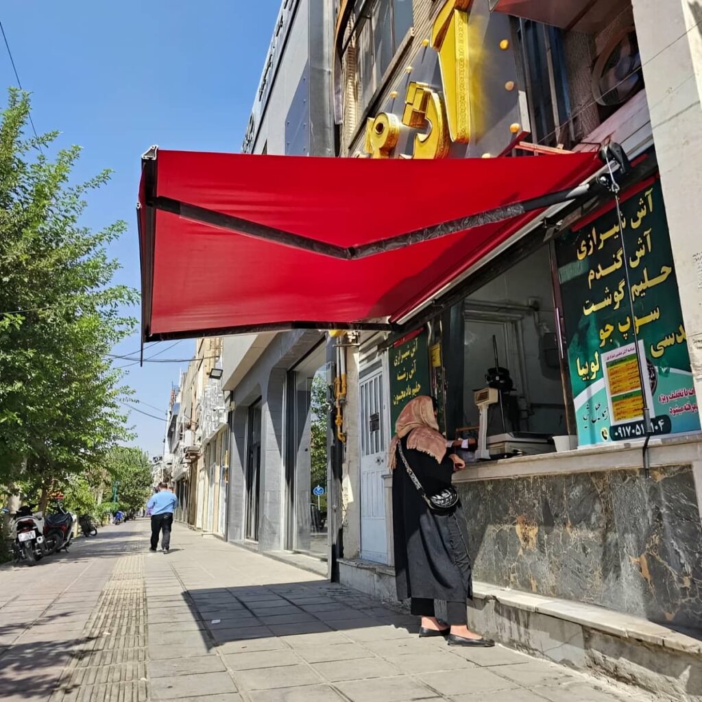 قیمت سایبان برقی بازویی اتوماتیک فضاهای بیرونی در اهواز