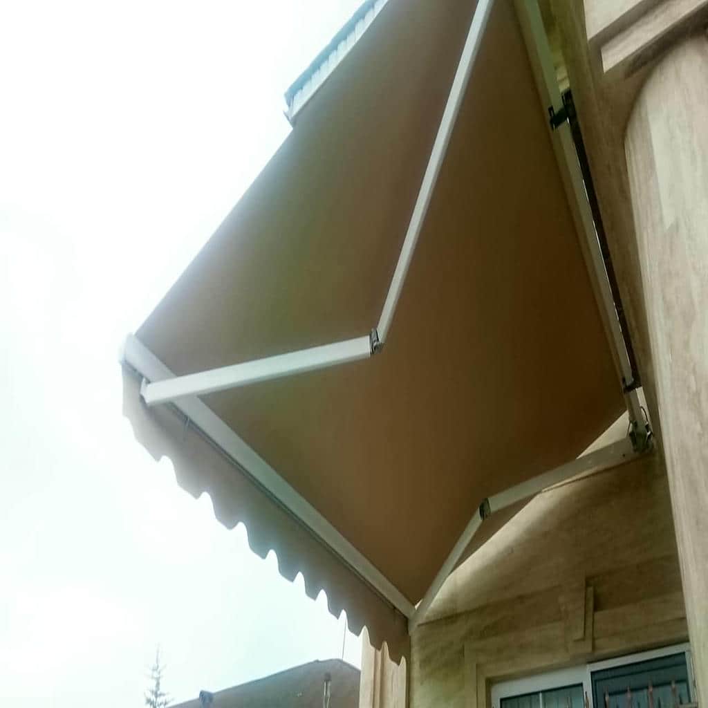 قیمت سایبان برقی بازویی بالکن کلاسیک در بندر لنگه