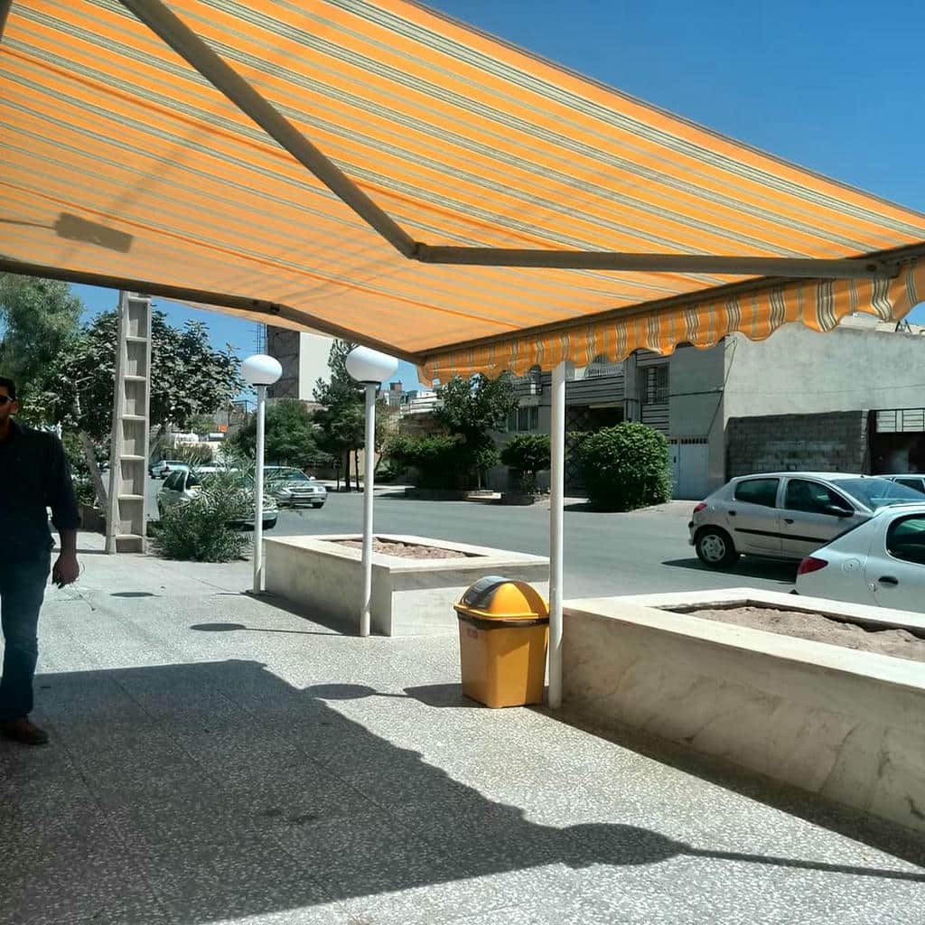 سایبان برقی بازویی در استان گلستان