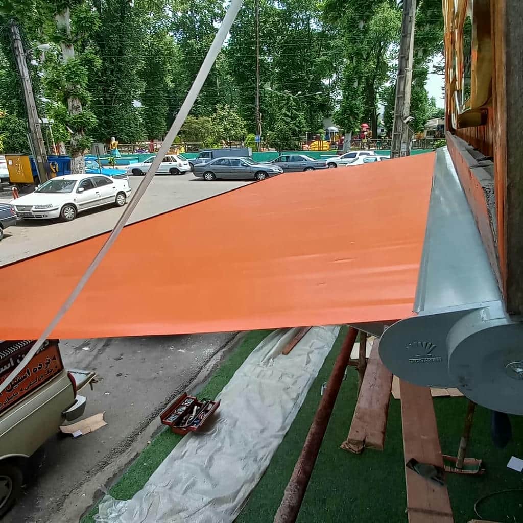 سایبان برقی بازویی اتوماتیک در مریوان