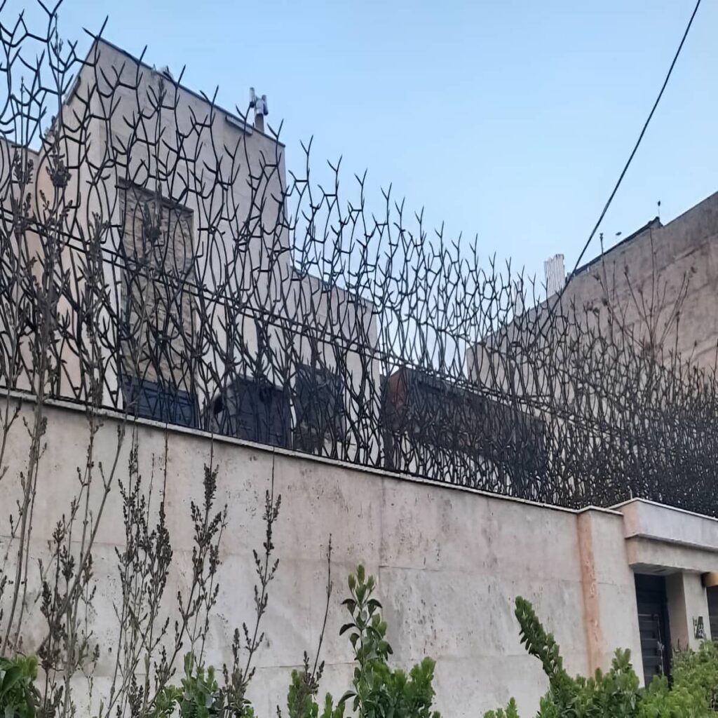 نصب حفاظ شاخ گوزنی تراکم متوسط در یزد نصب حفاظ شاخ گوزنی تراکم متوسط در یزد