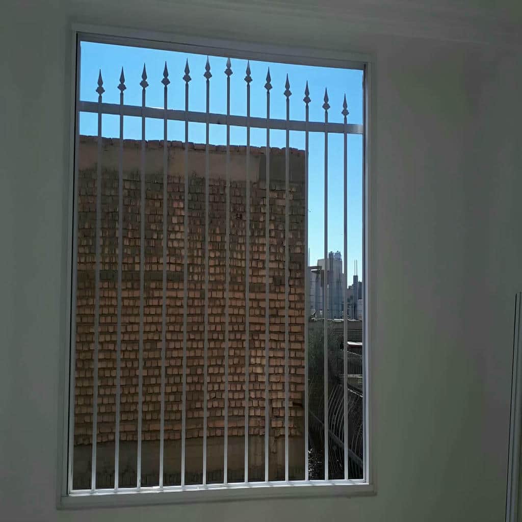 خرید حفاظ پنجره فرفورژه مدرن در رشت