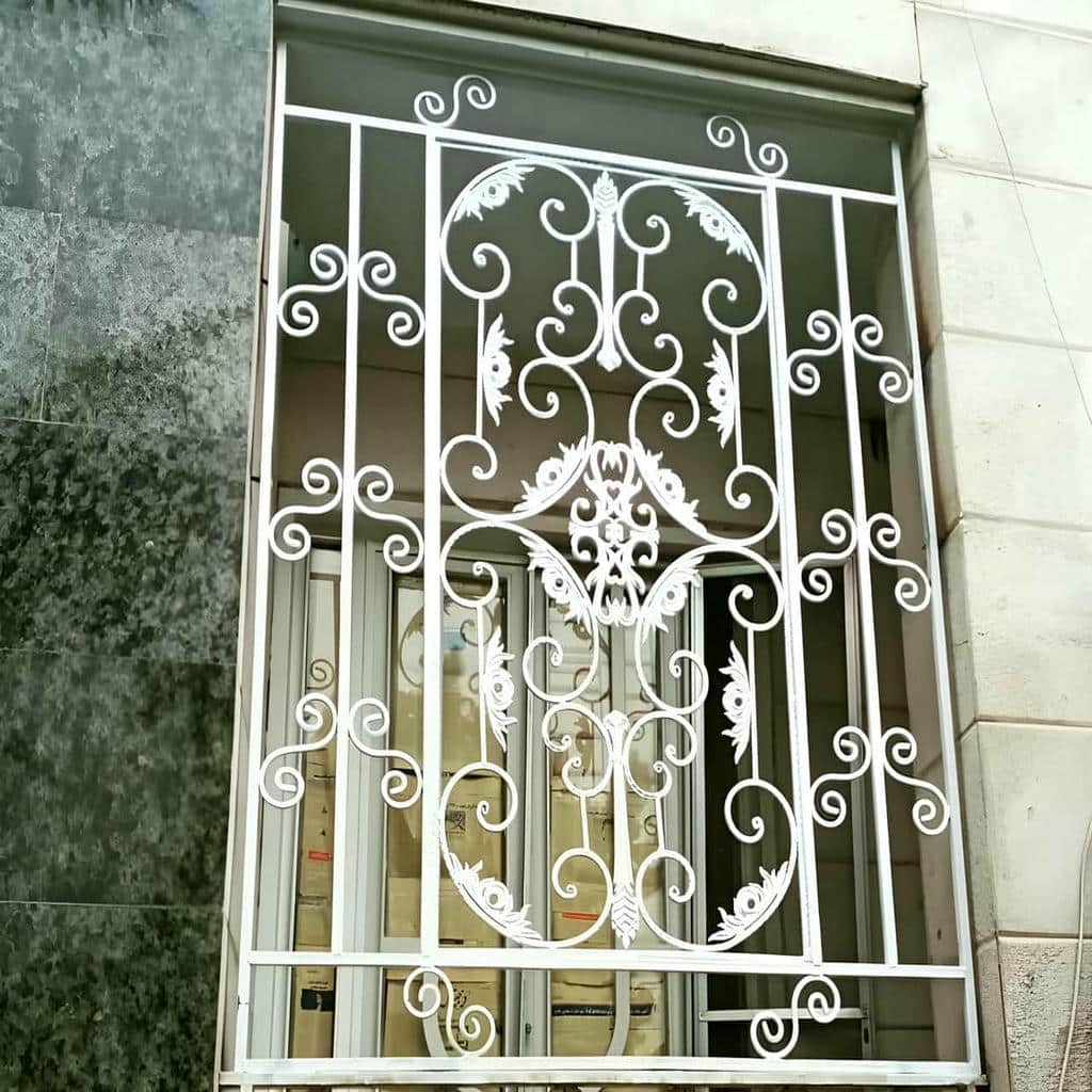 حفاظ پنجره در همدان