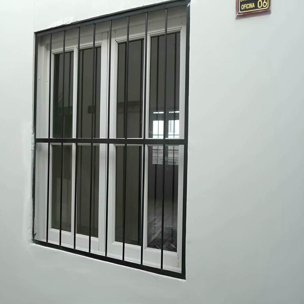 کارخانه حفاظ پنجره گرد کلاسیک در قائمشهر