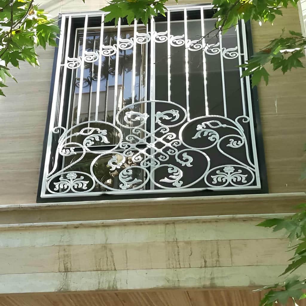 قیمت نرده پنجره آهنی فرفورژه در نوشهر