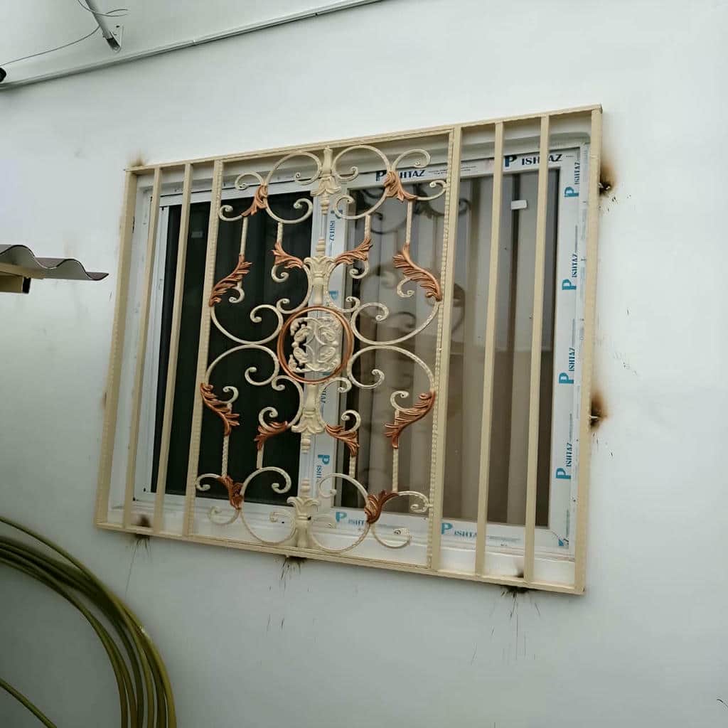 کارخانه حفاظ پنجره گرد کلاسیک در بابل کارخانه حفاظ پنجره گرد کلاسیک در بابل