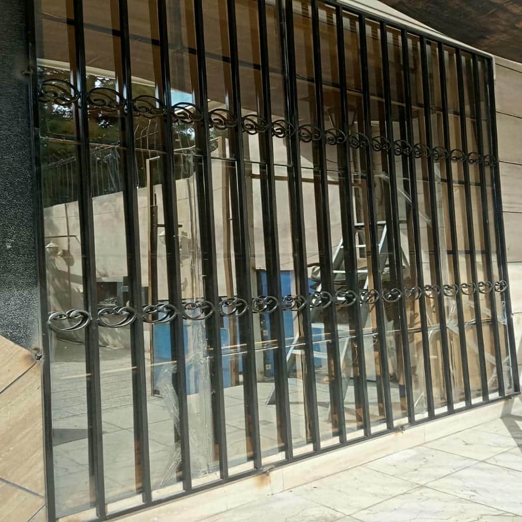 نرده پنجره آهنی در بوشهر