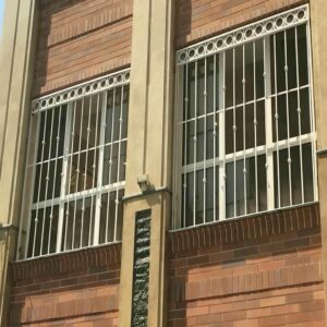حفاظ پنجره در تبریز