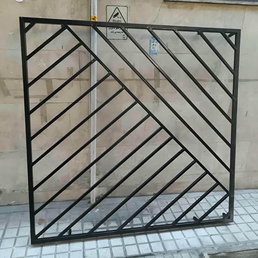 نصب نرده پنجره آهنی فرفورژه در قشم