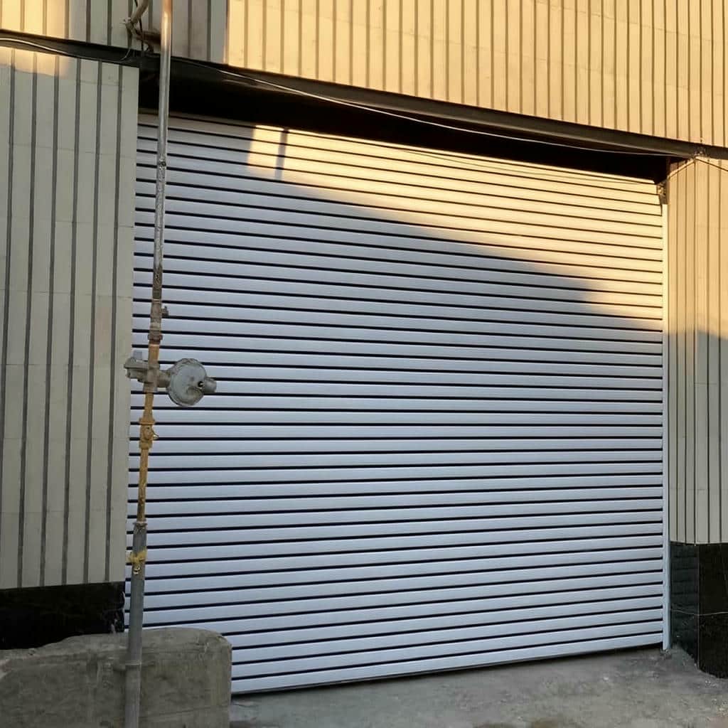 قیمت کرکره برقی پارکینگ در باغ عباس‌آباد