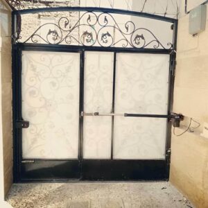 جک درب پارکینگ اتوماتیک در رشت