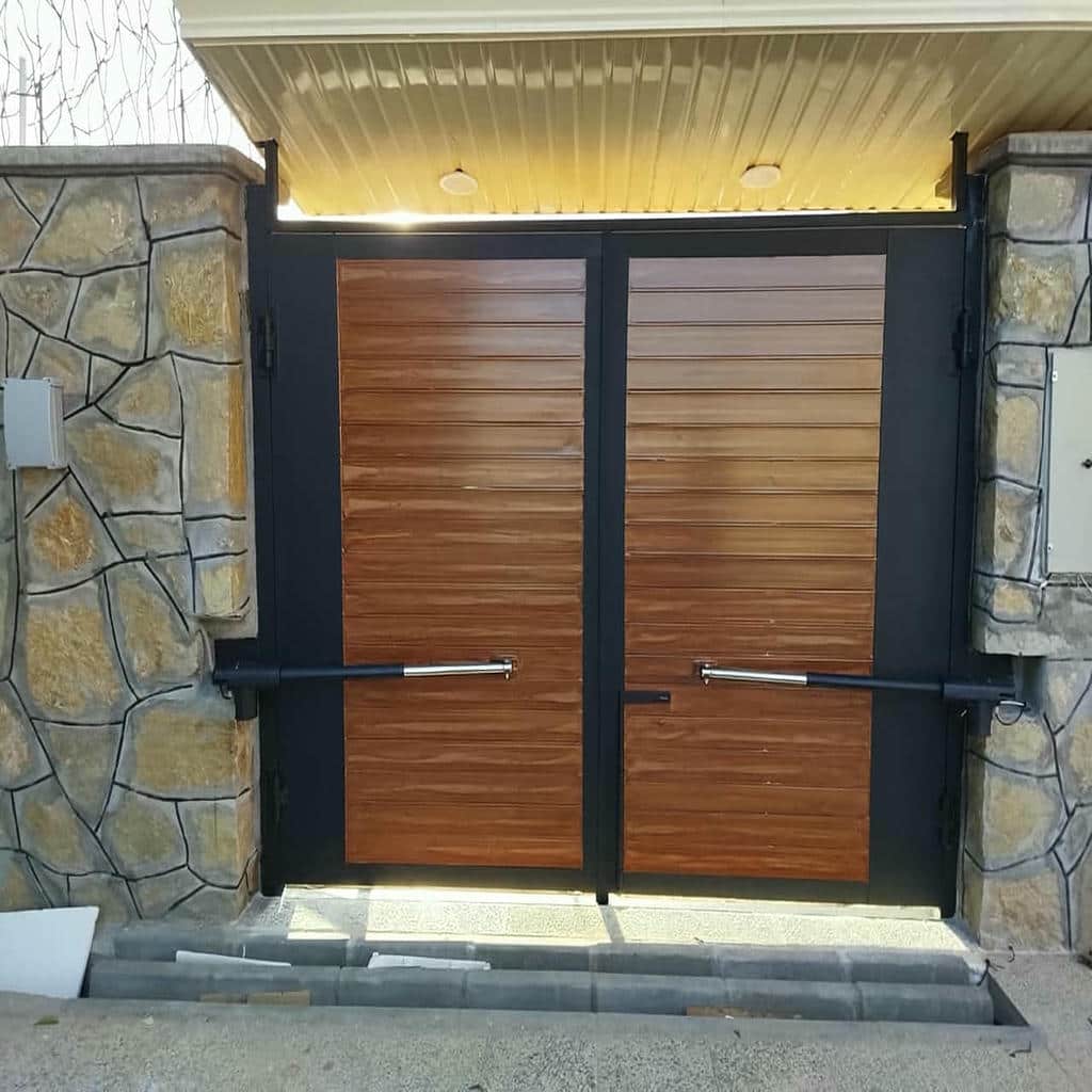 جک درب پارکینگ اتوماتیک در چالوس