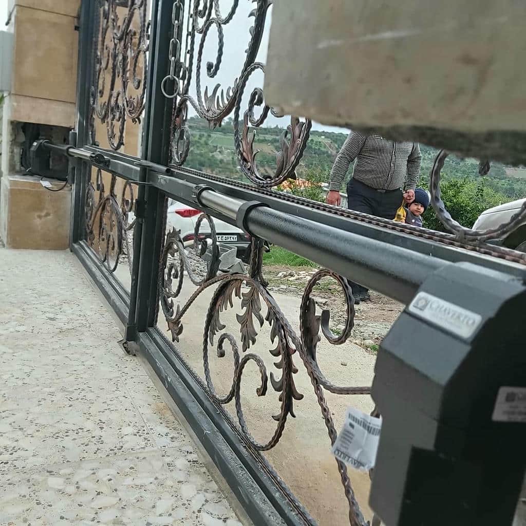 جک درب پارکینگ اتوماتیک در گنبدکاووس