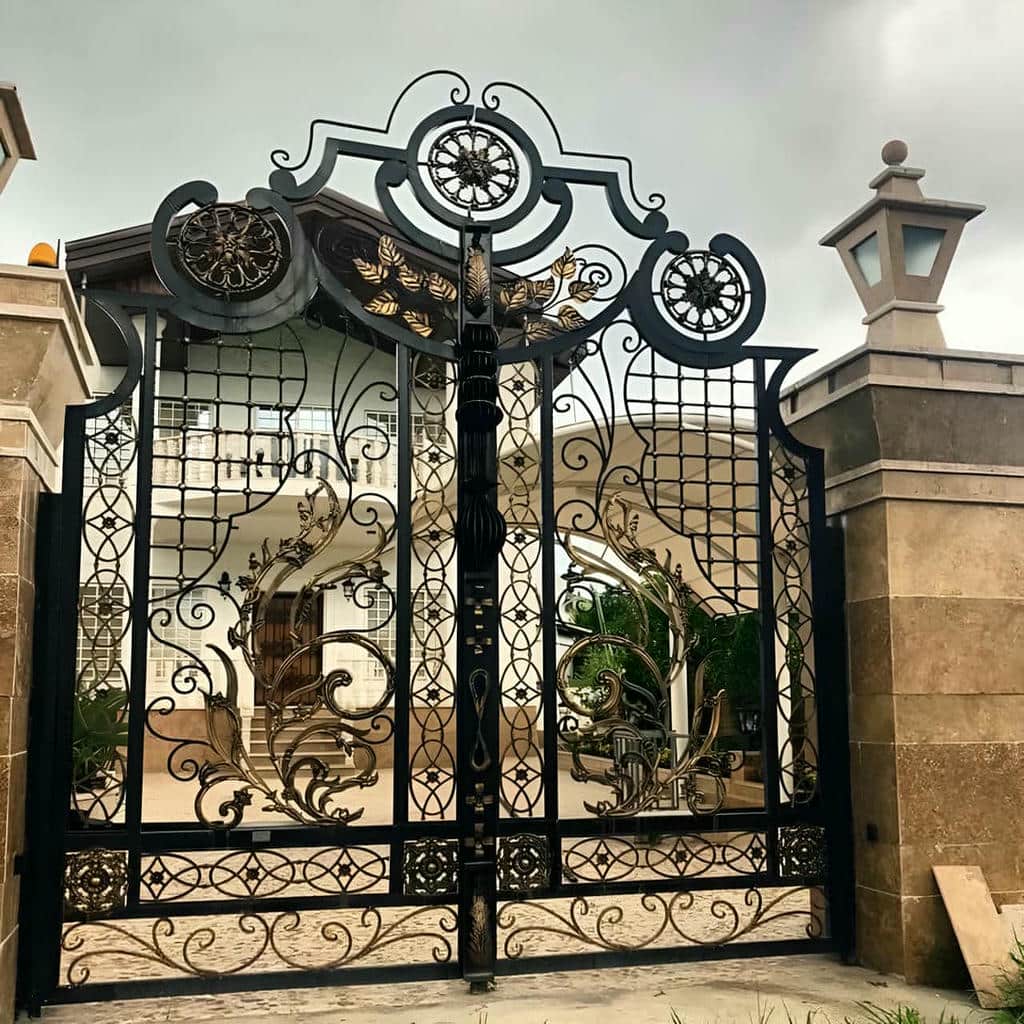 قیمت درب حیاط ویلا ساده در گرگان