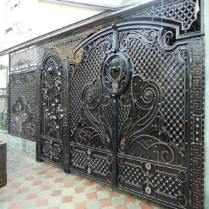 درب حیاط ویلا در کردان