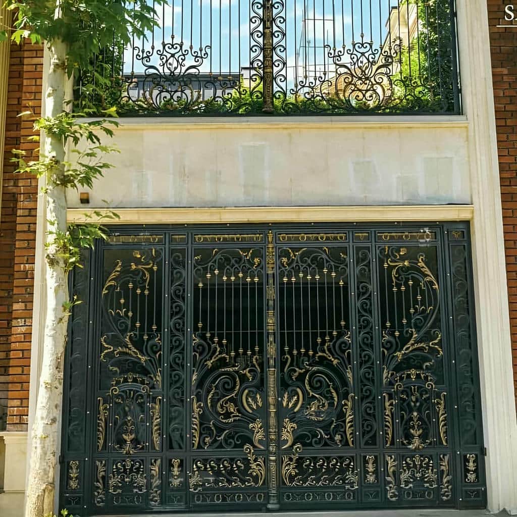 کارخانه درب حیاط ویلا کوره ای در شهرکرد