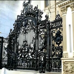 درب حیاط ویلا در شهریار