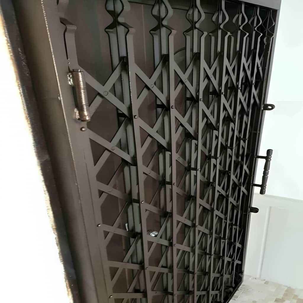 قیمت حفاظ فلزی با پروفیل مقاوم برای ساخت درب آکاردئونی