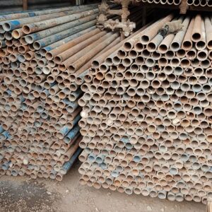 داربست مغازه و مراکز تجاری برای تابلو و نورپردازی پاساژ