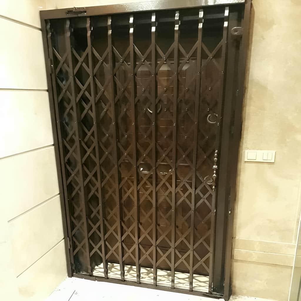 مدل لوزی کشیده درب آکاردئونی پنج گل دوبل