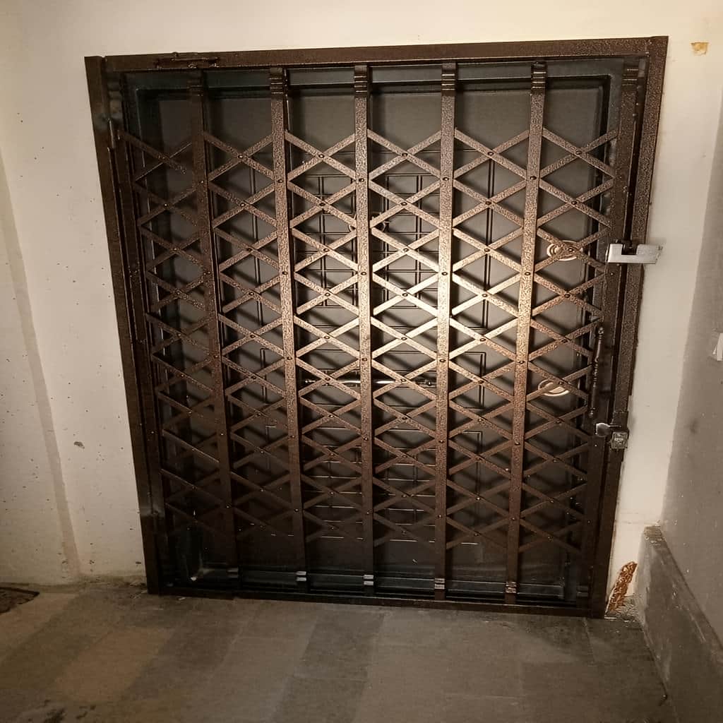 راهنمای انتخاب درب آکاردئونی پنج گل دوبل
