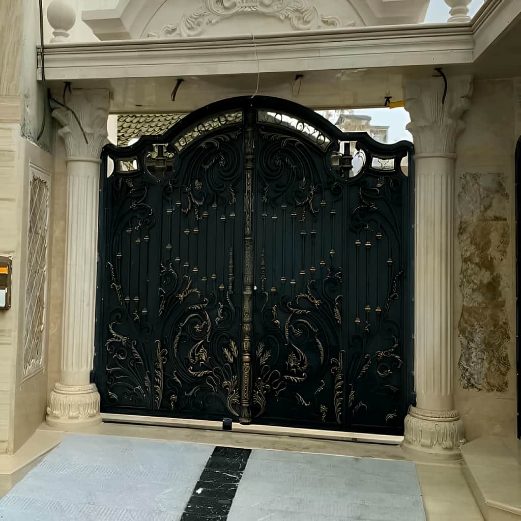 درب الیزه ساختمان شمالی