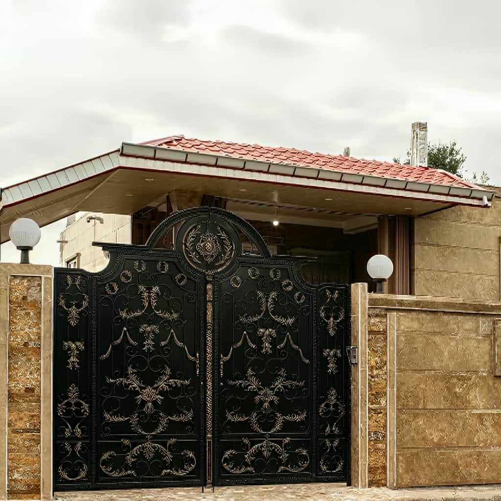 درب ساختمان ترک