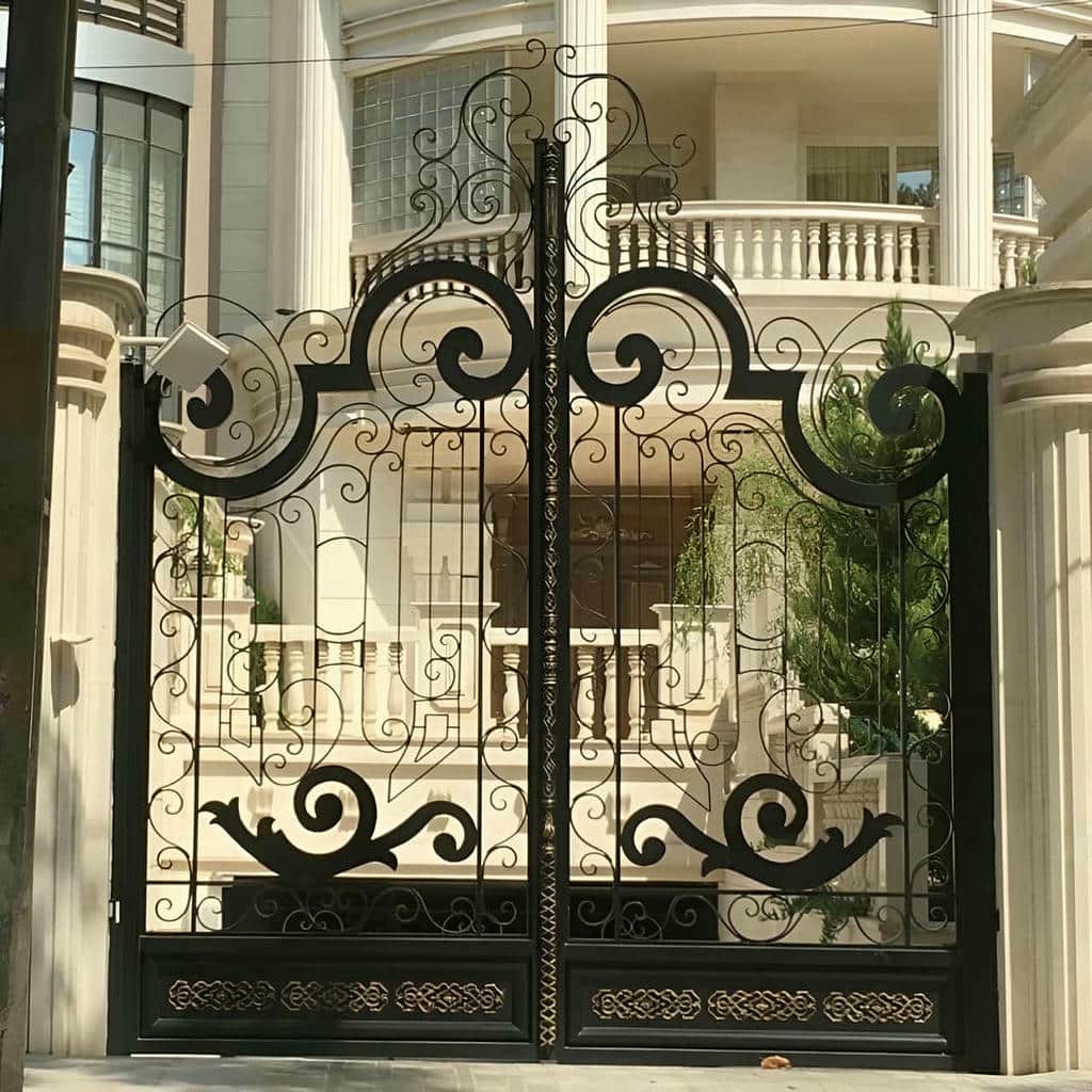 خرید درب حیاط شاسی سنگین برای انتخاب آگاهانه