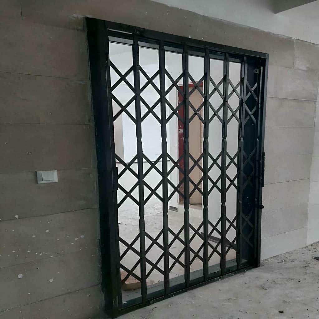تاثیر درب آکاردئونی بر ارزش ملک